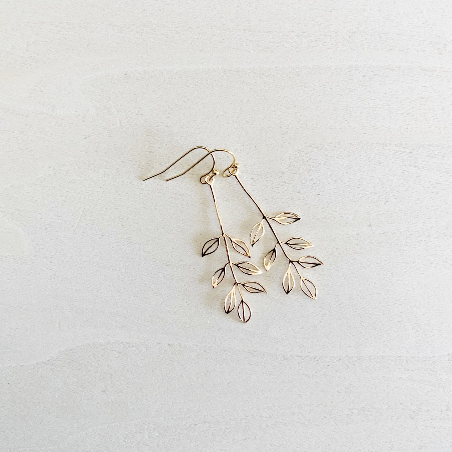 Dainty Leaf Gold Earring Set