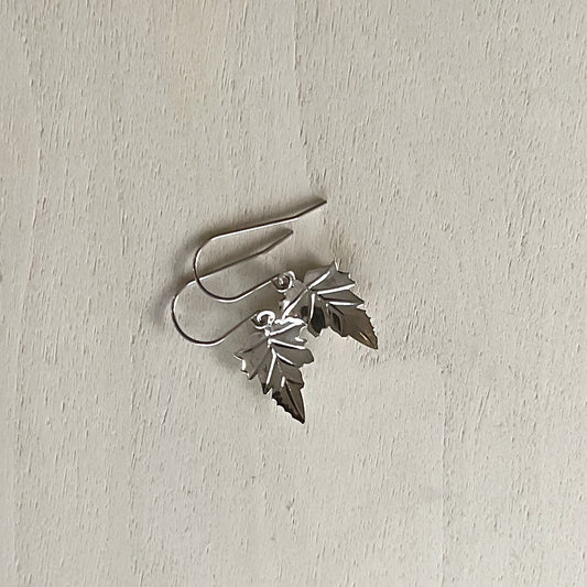 Curled Up Leaf Earring Set - Platinum Silver V2