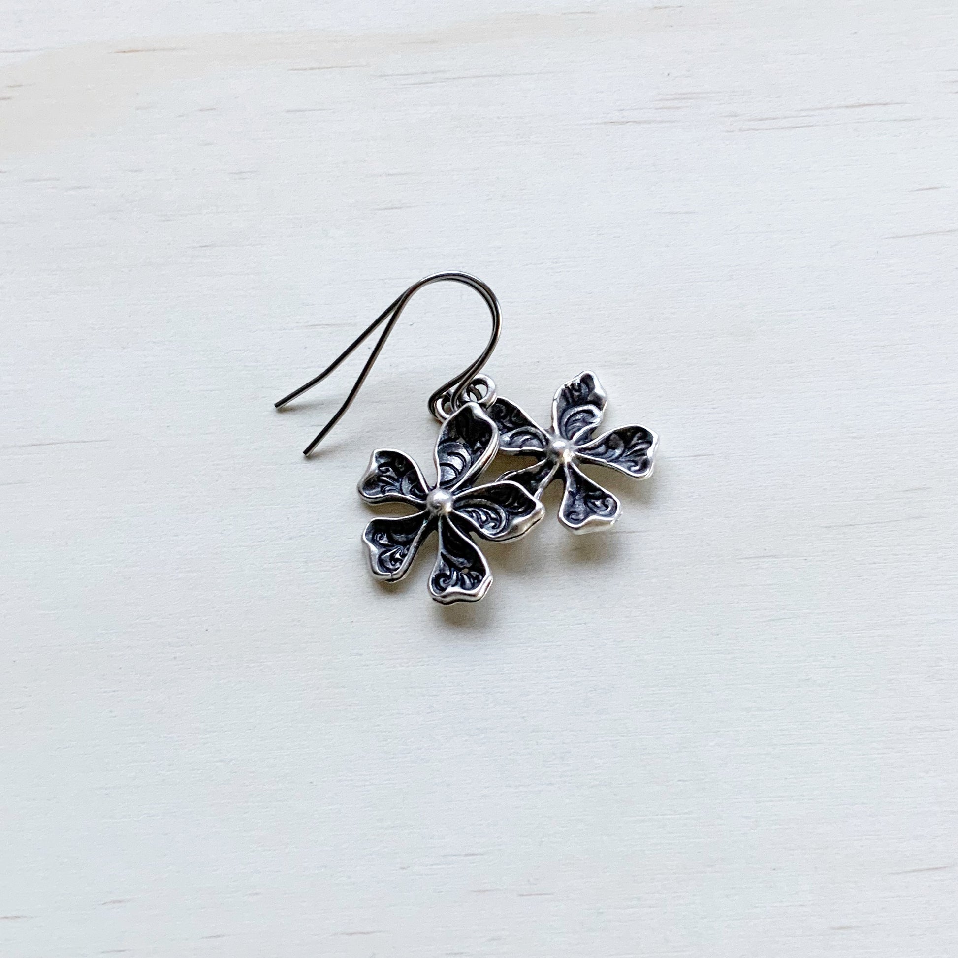 Flower Earring Set - The Sister Label